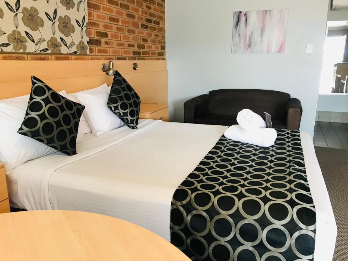 Jumbuck Motor Inn Tenterfield Buitenkant foto